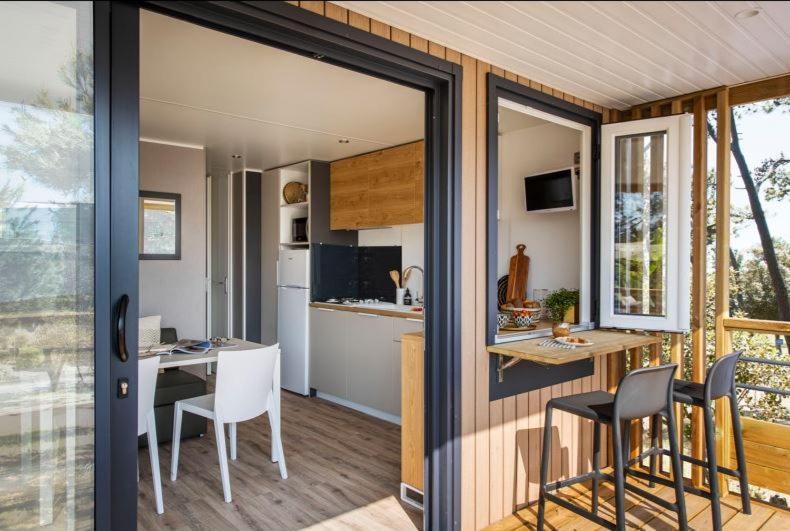 Camping La Garenne De Moncourt Rue  Luaran gambar