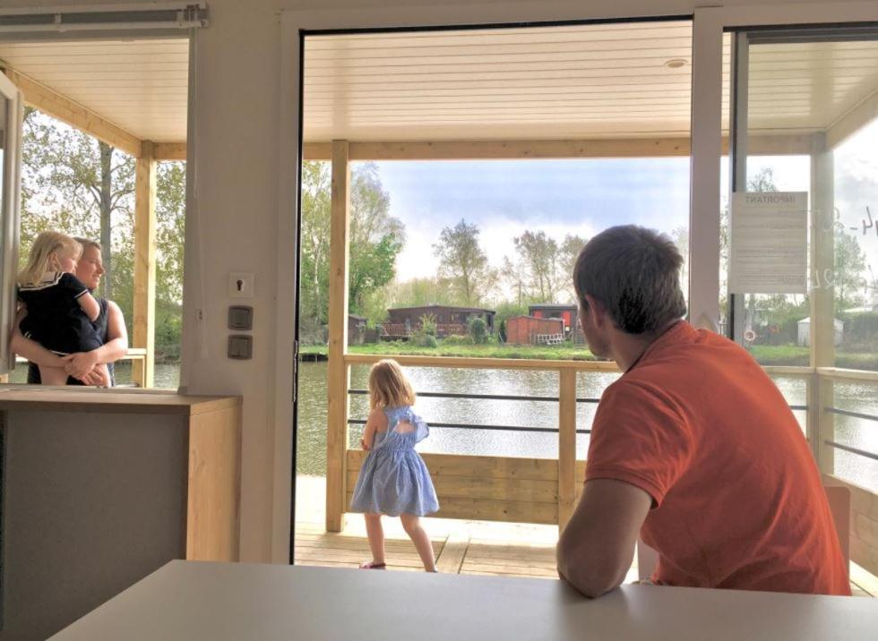 Camping La Garenne De Moncourt Rue  Luaran gambar