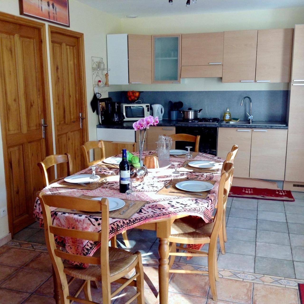 Camping La Garenne De Moncourt Rue  Luaran gambar