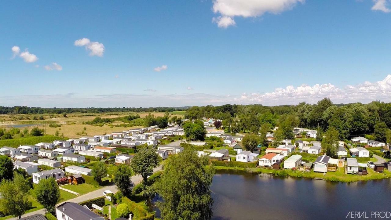 Camping La Garenne De Moncourt Rue  Luaran gambar
